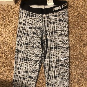 Patterned Nike Pro Workout Leggings